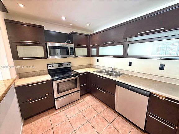 5th image of 19380 Collins Ave APT 1001
