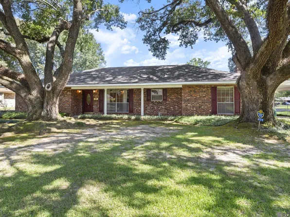 3811 Epperson St, Baker, LA 70714