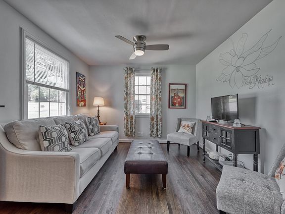 5th image of 424 Chadwell Dr