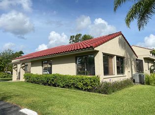 16819 Patio Village Ln, Weston, FL 33326