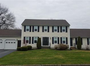 191 Marjoram Dr, Cranston, RI 02921