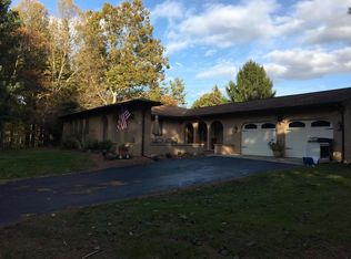 3910 Brook Rd NW, Lancaster, OH 43130