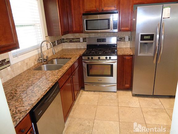 2nd image of 1255 Luther Way