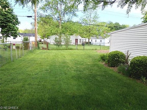 3rd image of 1712 Drenik Dr