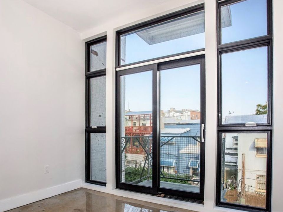 1st image of 30 Belvidere St #3F