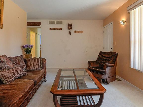 5th image of 5495 Grayfield Cir