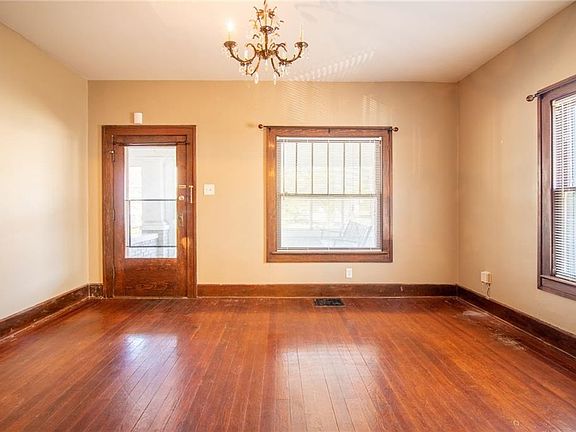 3rd image of 6363 Guilford Ave