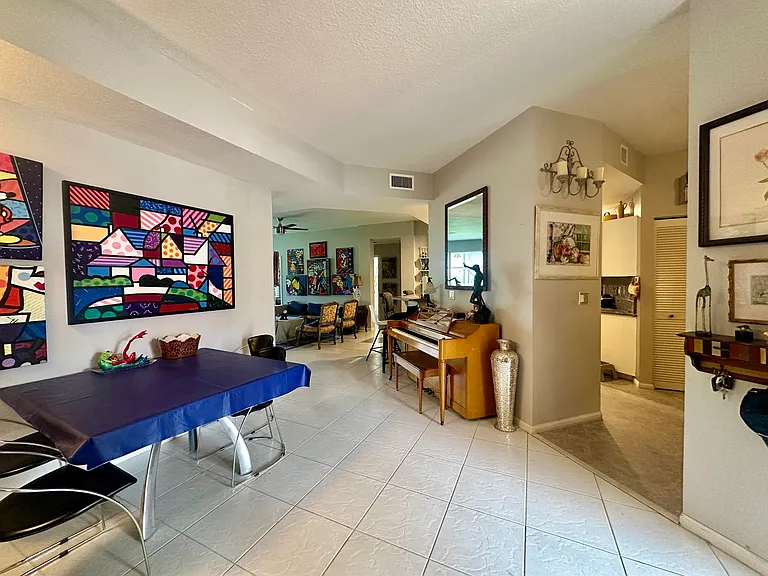 12418 Crystal Pointe Dr #102 — Photo 11