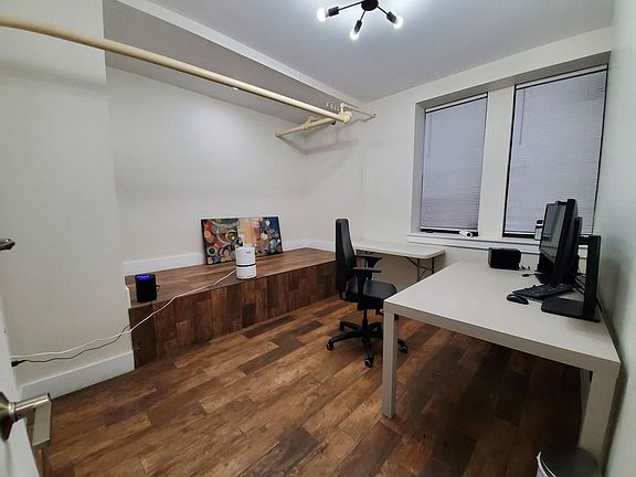 3rd image of 1176 President St #22