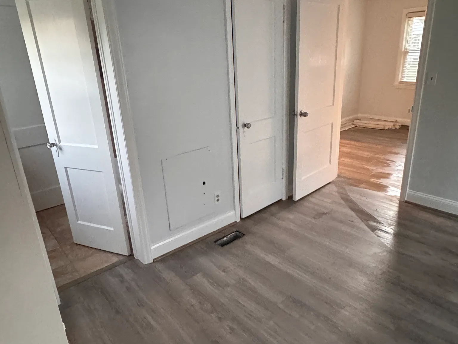 3 bed, 1100 sqft, $2,000 — Photo 3