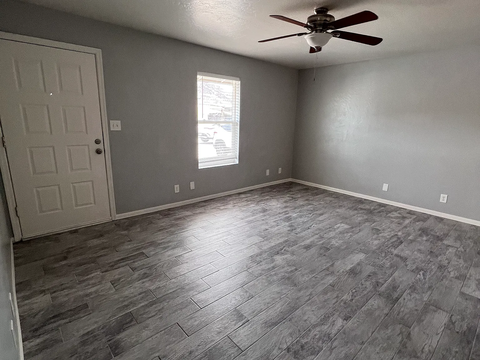 2 bed, 800 sqft, $1,550 — Photo 4