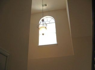 5852 Colonnade Dr, Rex, GA 30273