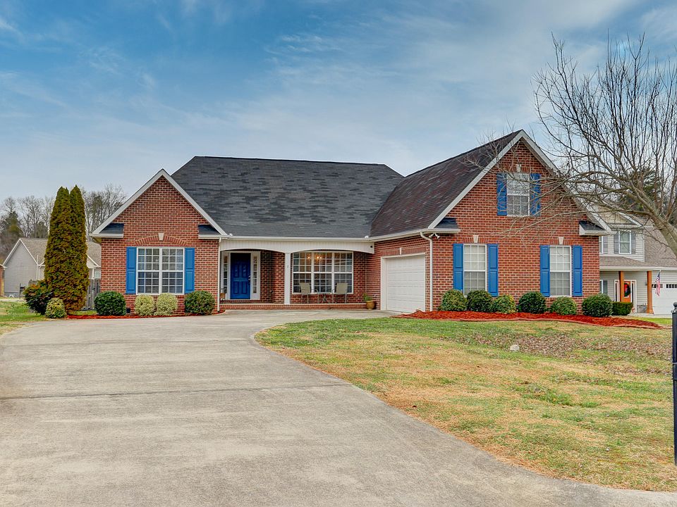 1st image of 1083 Garnet Hill Dr