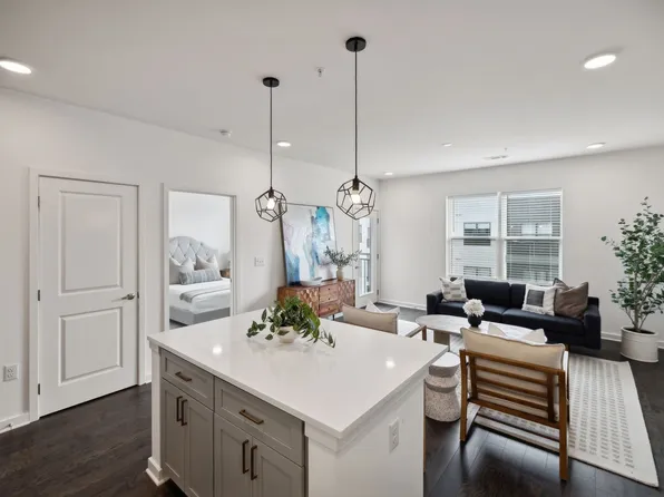 1677 54th Ave N Unit 410, Nashville, TN 37209