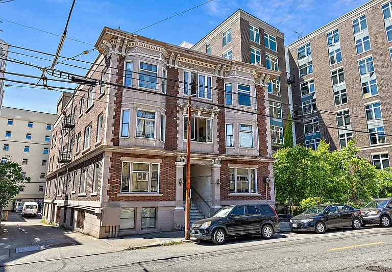 115 Bellevue Ave E #105 — Photo 1