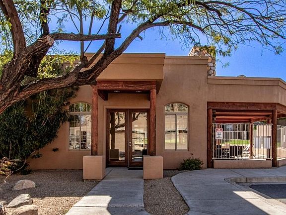 4th image of 16945 E EL LAGO Boulevard #202