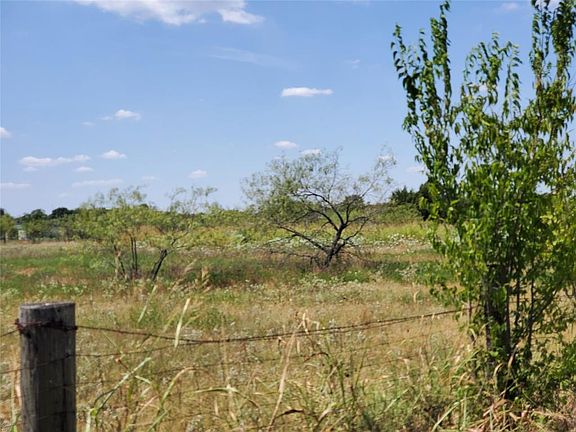 5th image of 1811 Oak Ln Lot 16