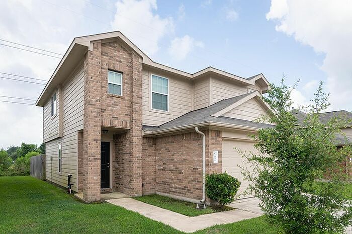 2nd image of 12022 Munich Dr