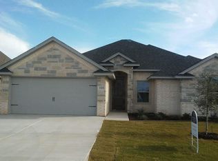 3115 Main, Granbury, TX 76049