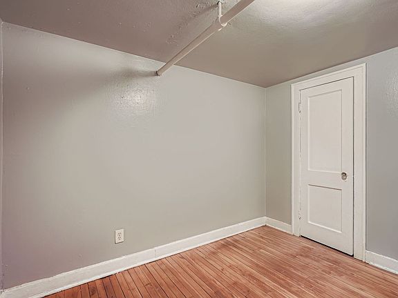 4th image of 711 Grand Ave APT 9