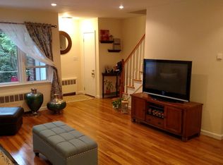 433 Park View Ave #1, Yonkers, NY