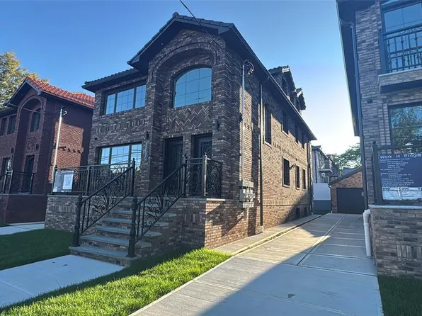 38-36 215th Street, Bayside, NY 11361