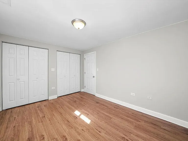 4145 S Michigan Ave #1 — Photo 8