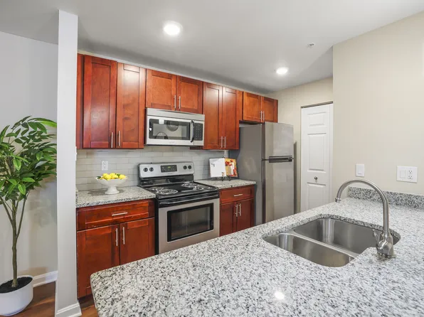 Stonehaven Apartments