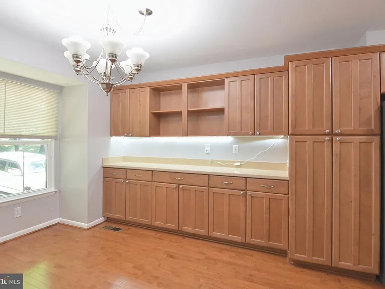 13326 Waterside Cir — Photo 10