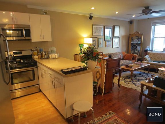 3rd image of 88 Bleecker St APT 2N
