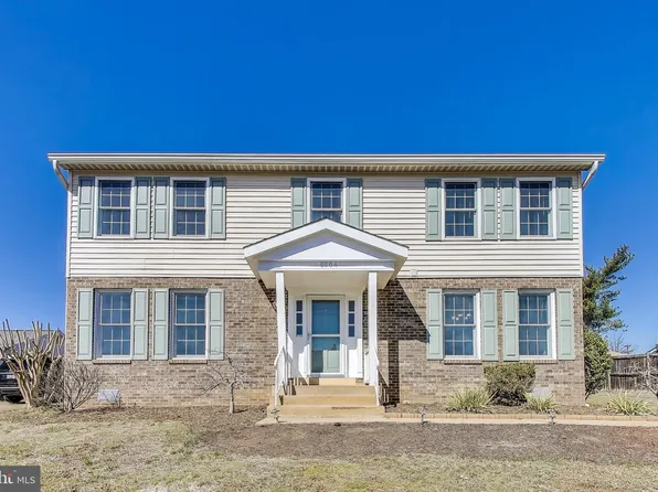 8904 Sweetbriar St, Manassas, VA 20110