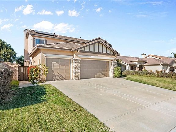 2nd image of 31183 Bell Mountain Rd