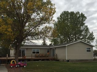 2281 Lane 40, Basin, WY 82410