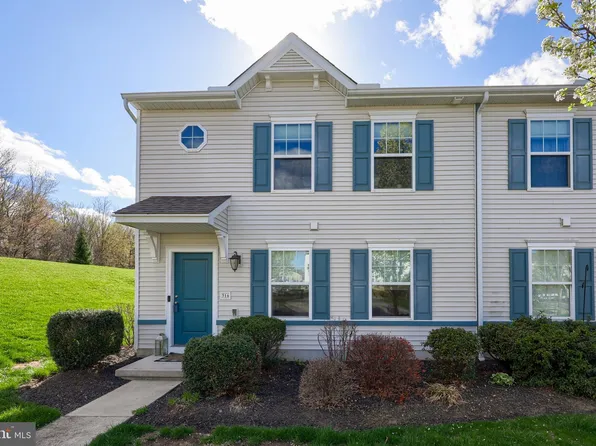 316 Sowle Ct, Willow Street, PA 17584