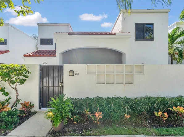 20903 Leeward Ct APT 314-1, Aventura, FL 33180