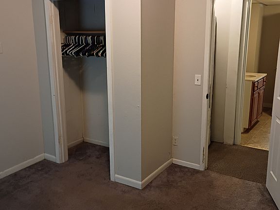 Bedroom 1 (closet, door)_06222026