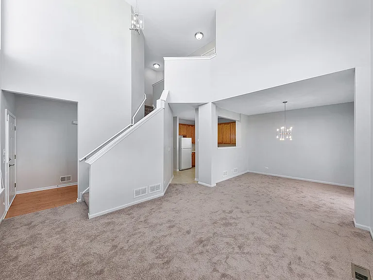 23844 McMullin Cir — Photo 2