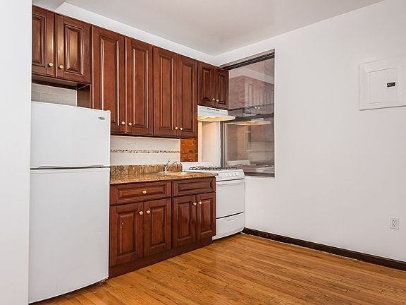 4th image of 97 E 7th St #5B