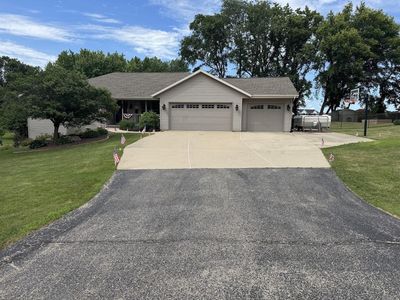 2309 East Pine Tree Court, Milton, WI, 53563