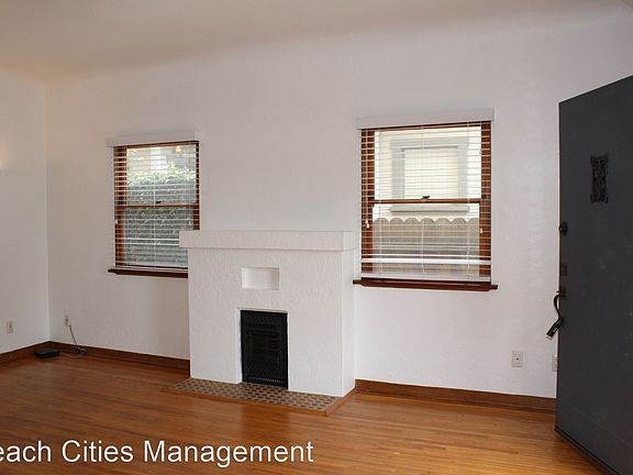 4th image of 1137 Ximeno Ave