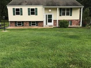 1008 Carole Ln, Ballwin, MO 63021