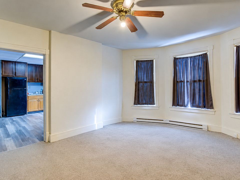 1st image of 85 Fairview Pl #2