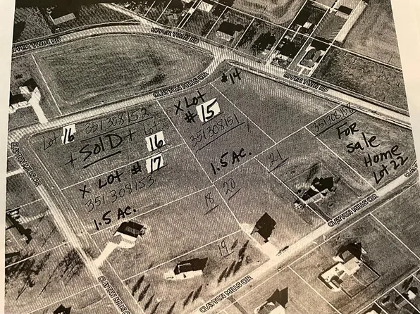 15 Clayton Mills Cir, South Salem, OH 45681