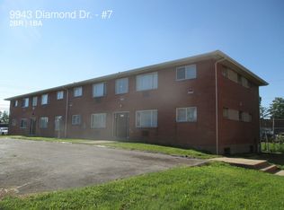 9945 Diamond Dr Saint Louis Mo 63137 Zillow