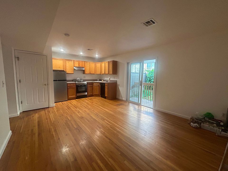 1st image of 90 Main St Floor 1