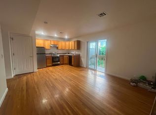 90 Main St FLOOR 1, Newark, NJ 07105