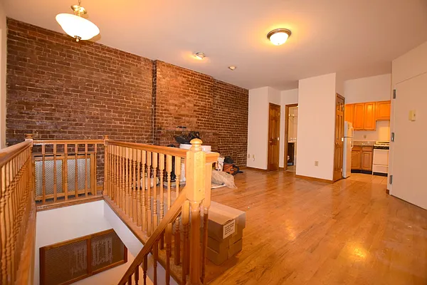 Rented by City Stop Realty | media 1