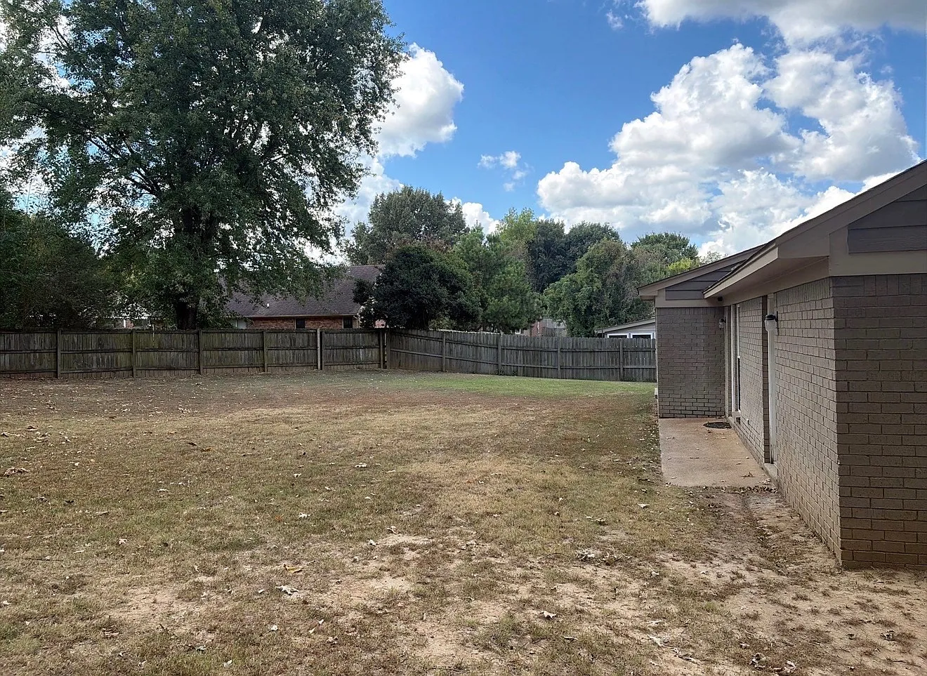 4 bed, 1440 sqft, $2,150 — Photo 3