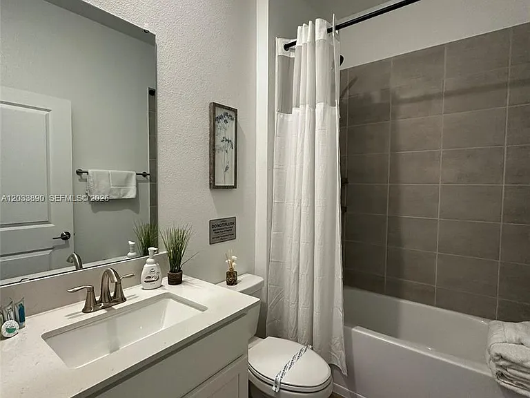 1217 Reunion Village Blvd — Photo 44