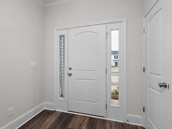 4th image of 8173 Bannock Cir